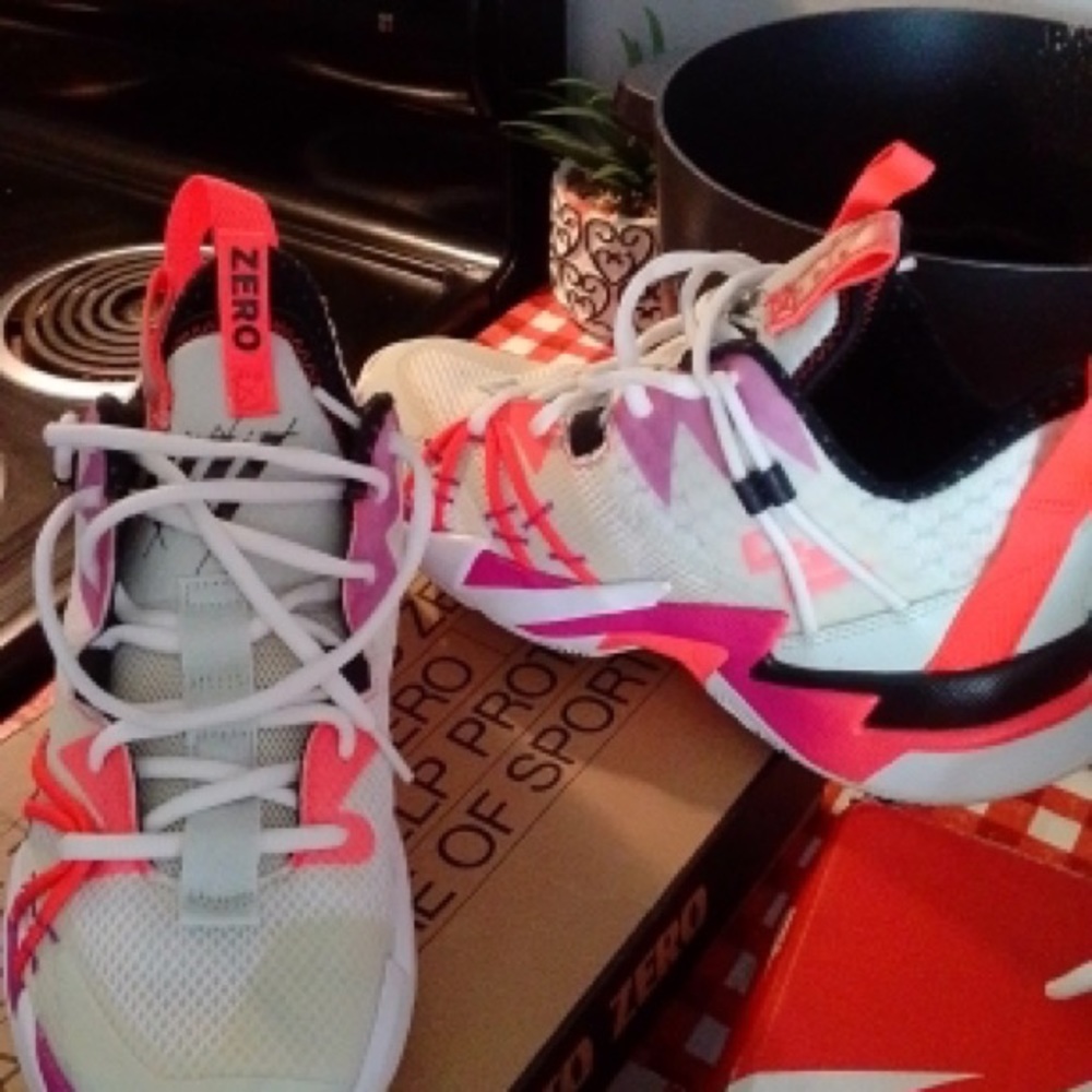 COPY - Nike Jordan Why Not Zer0.3 size:6.5 (Like New) - Picture 6 of 7